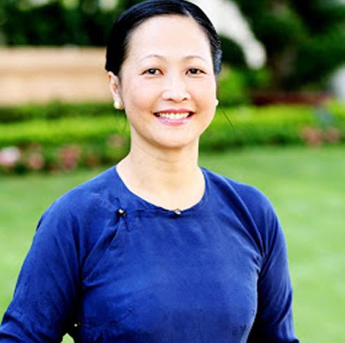 "Say nắng" bạn diễn: Con gái ông trùm tuyên bố cảnh nóng là chuyện nhỏ! - 2