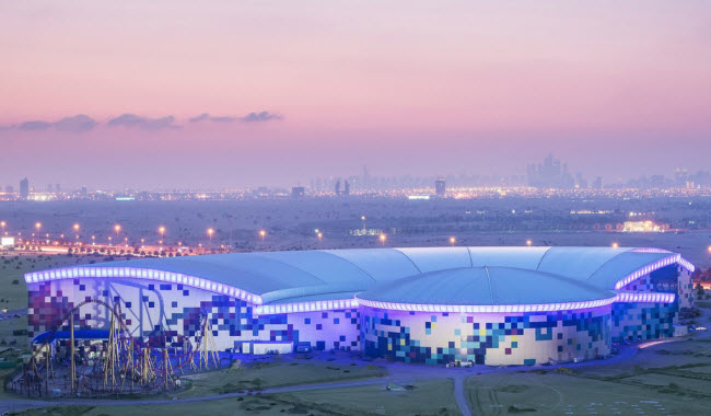 Dubai chi cả tỷ đô xây dựng công viên giải trí trong nhà lớn nhất thế giới - 1