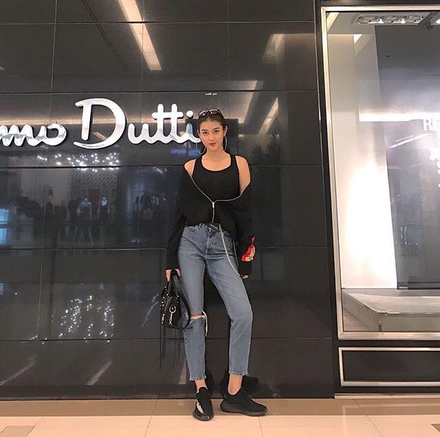 Bằng Kiều thân mật vợ cũ, Hoài Linh chạnh lòng thị phi - 4