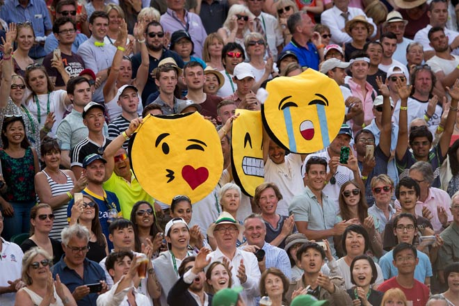 Tin nóng Wimbledon ngày 7: Federer lại nịnh vợ Mirka - 5