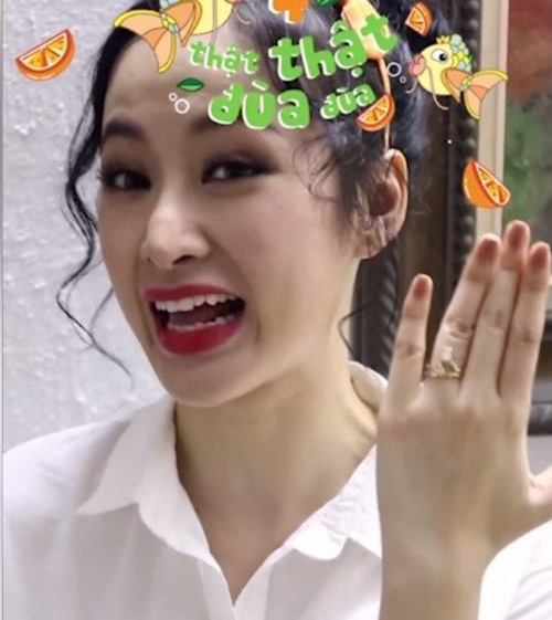 Nhìn lại chiếc mũi "biến hóa" theo thời gian của Angela Phương Trinh - 11