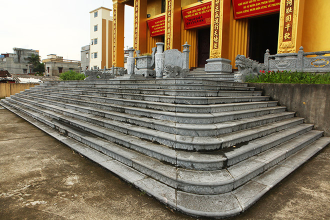 Khám phá &#34;kim tự tháp&#34; khổng lồ giữa &#34;làng tỷ phú&#34; quê lúa - 4