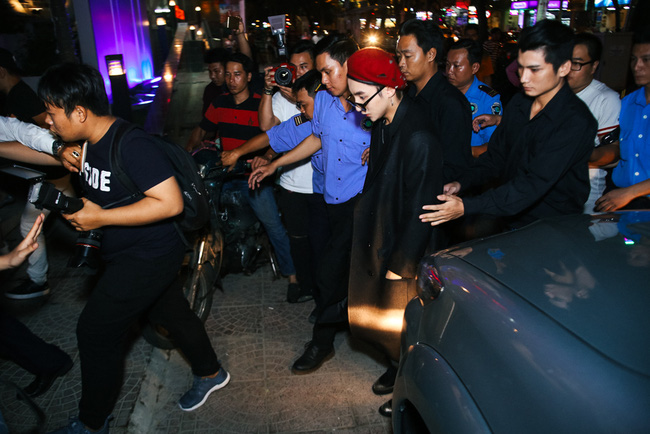 Vệ sỹ sao Việt: Sơn Tùng hào quang, Lương Bằng Quang bị tố "làm màu" - 4