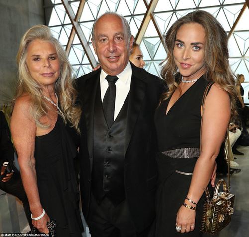 Tù nhân đẹp nhất thế giới cặp bồ ái nữ tỷ phú, bỏ vợ con - 4