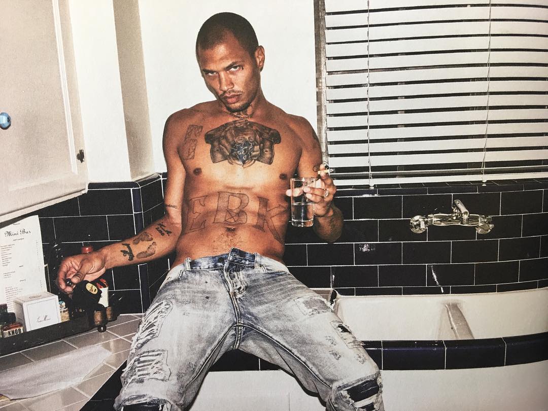 Tù nhân đẹp nhất thế giới cặp bồ ái nữ tỷ phú, bỏ vợ con - 8