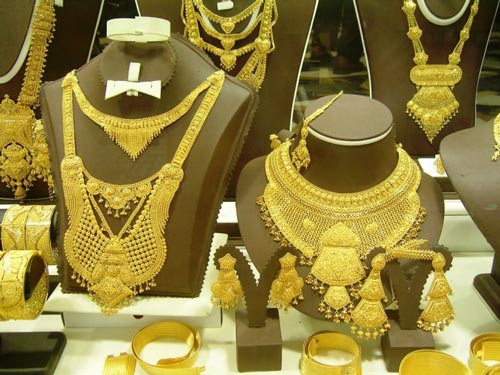 Giá vàng hôm nay 11/7: Bất ngờ tăng, thu hẹp khoảng cách với TG - 1