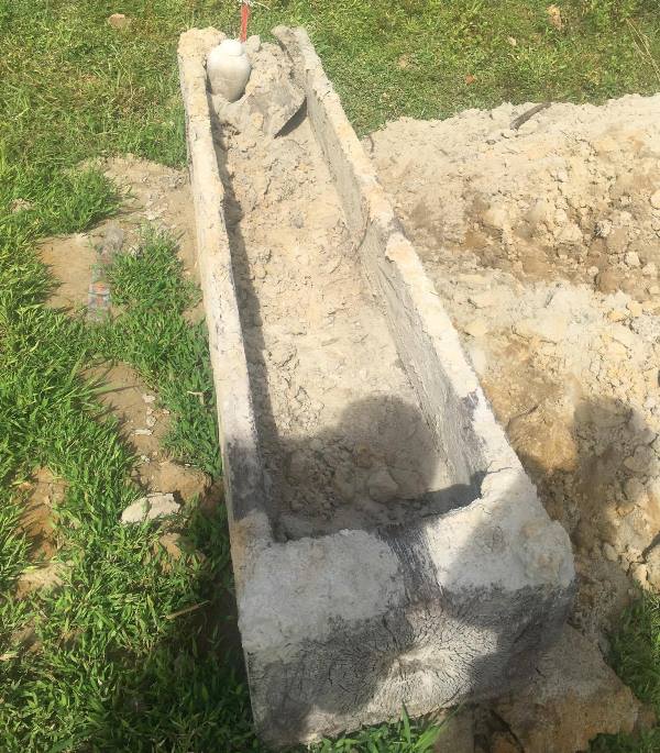 Hà Tĩnh: Phát hiện ngôi mộ cổ độc mộc từ thời Lê - 1