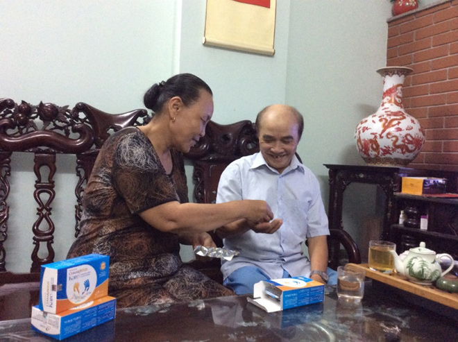 Mất nửa lá gan vì ung thư vẫn sống vui khỏe nhờ tin vào khoa học - 1