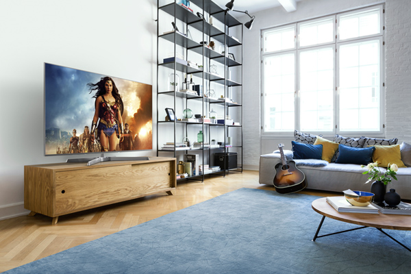 TV không chỉ là TV, đó còn là chất keo gắn kết cuộc sống - 1