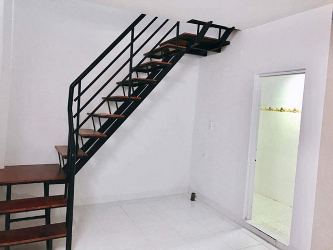 "Hot girl quỵt tiền" quyết đòi về Hà Nội vì chê nhà xấu - 4