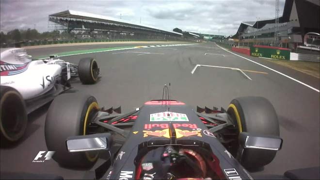 Đua xe F1, chạy thử British GP: &#34;Người bay&#34; chưa mỏi cánh - 3