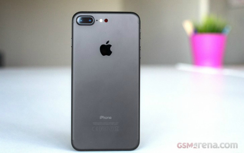 iPhone 8 sử dụng công nghệ lấy nét laze 3D cho camera - 1