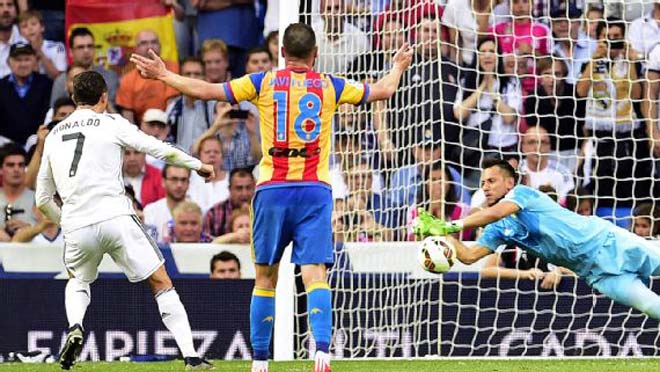 Messi, Ronaldo thở phào: “Hung thần” đã rời La Liga - 1