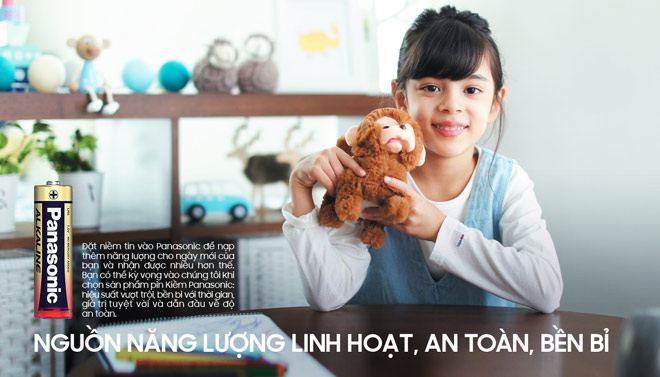 Lựa chọn đồ chơi chạy pin an toàn cho trẻ nhỏ - 1