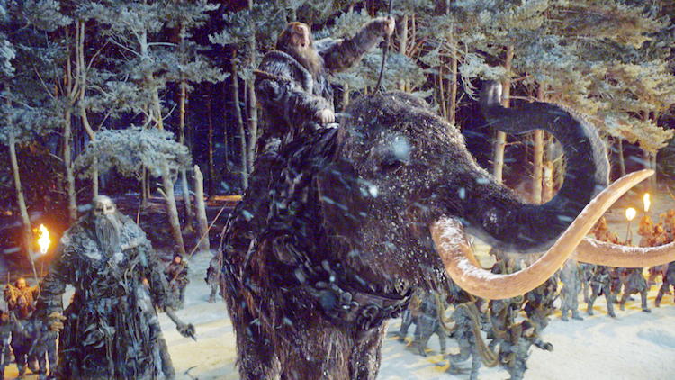 Không kỹ xảo, cảnh khỏa thân diễu phố cũng nuốt hàng ngàn tỉ đồng - 3