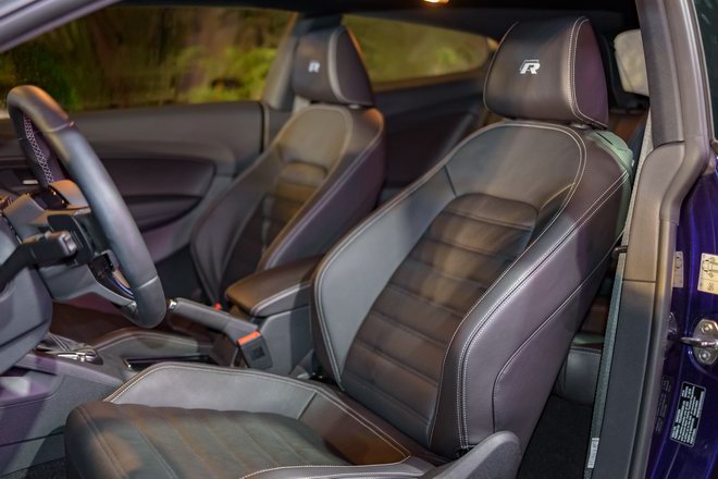 Volkswagen Scirocco 2017 giá từ 1,619 tỷ đồng ở Việt Nam - 5