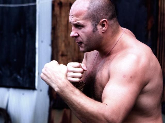 Võ sỹ thực chiến MMA đáng sợ nhất: Cú đấm tử thần & 10 cao thủ 