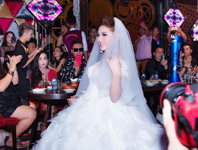 Suýt chết vì chuyển giới, Lâm Khánh Chi tiếp tục bóc đời tư trước nay giấu kín - 5