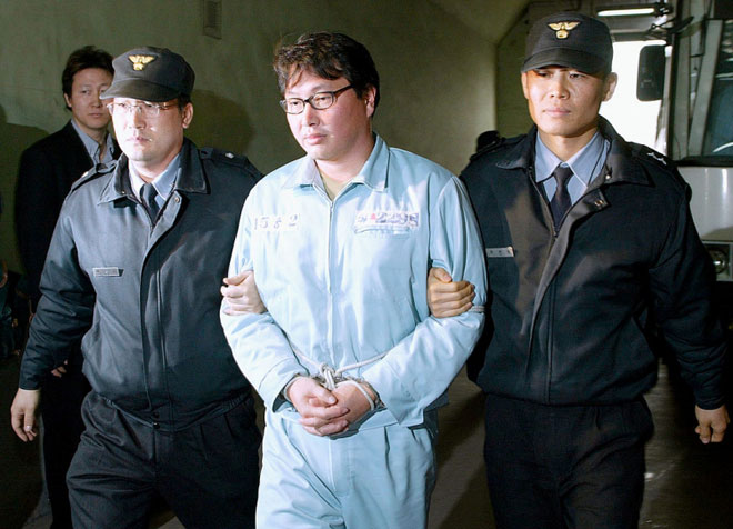 Trong tù, “ông lớn” Hàn Quốc vẫn “hô mưa gọi gió” - 1