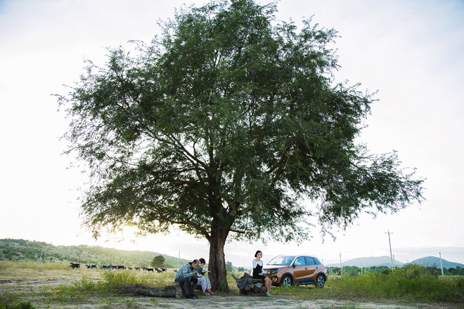"Sếp nữ" Miu Lê nhí nhảnh bên Hoa hậu làng hài Việt - 7