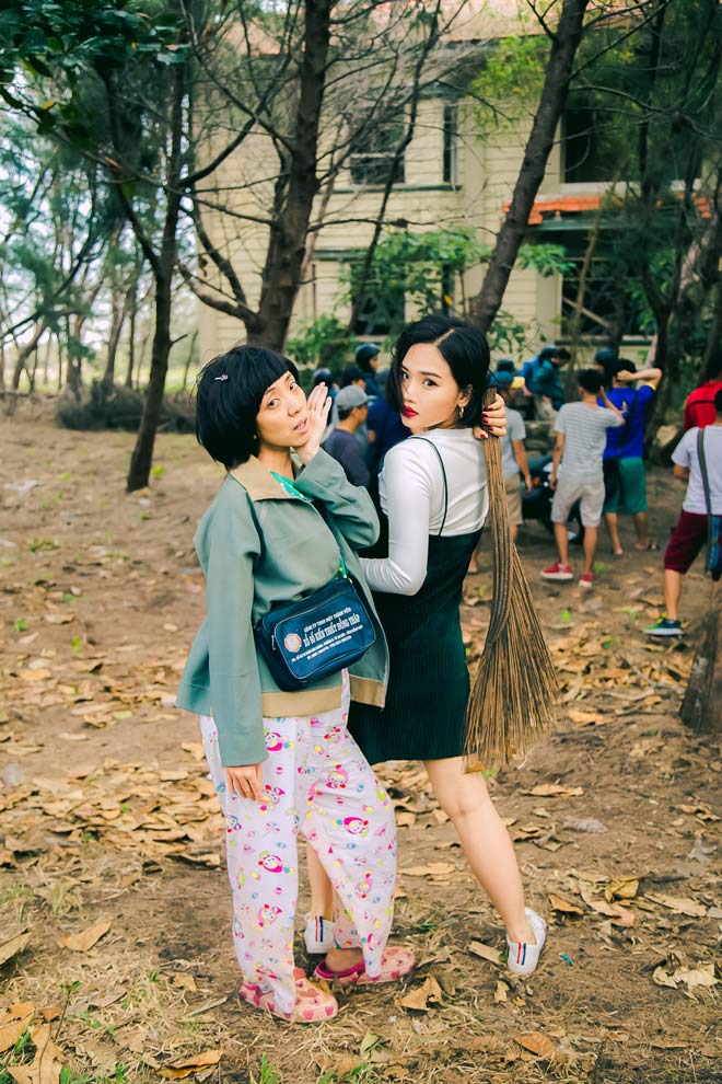 "Sếp nữ" Miu Lê nhí nhảnh bên Hoa hậu làng hài Việt - 12