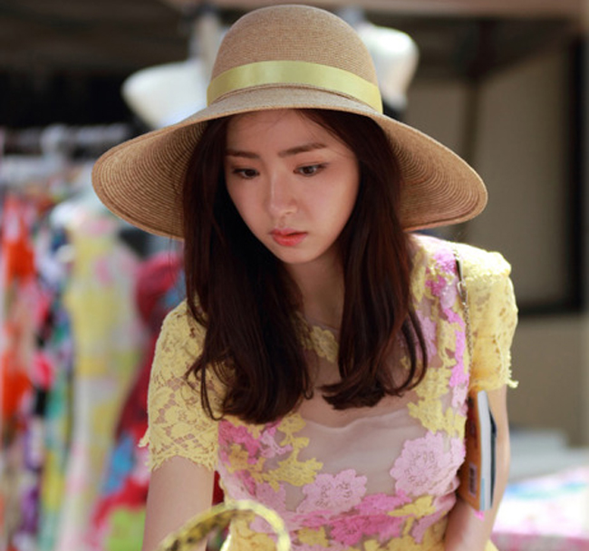 Đương nhiên, các nhân vật “nàng Lọ Lem” của phim Hàn cũng mặc cực chất dù hoàn cảnh gia đình thiếu thốn.