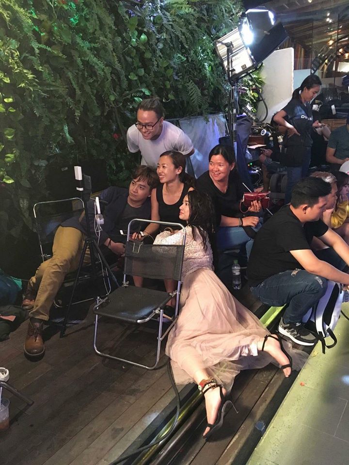 Phương Mỹ Chi lại đăng ảnh gợi cảm mặc tranh cãi - 2