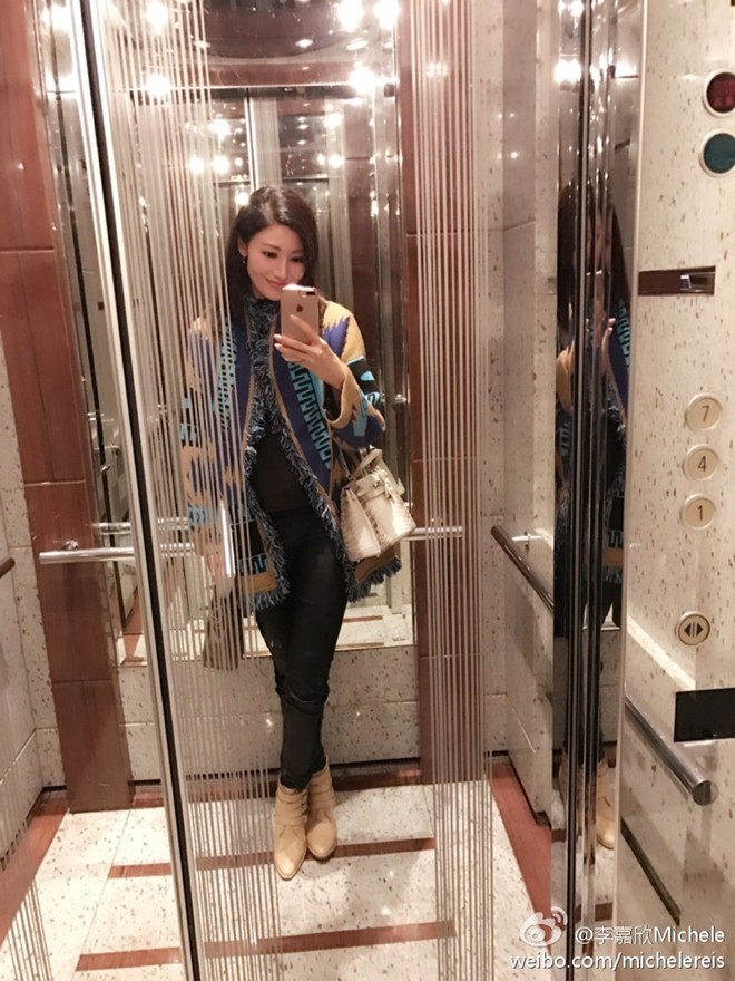 Sống trong nhung lụa, hoa hậu U50 trẻ đẹp như gái 18 - 2