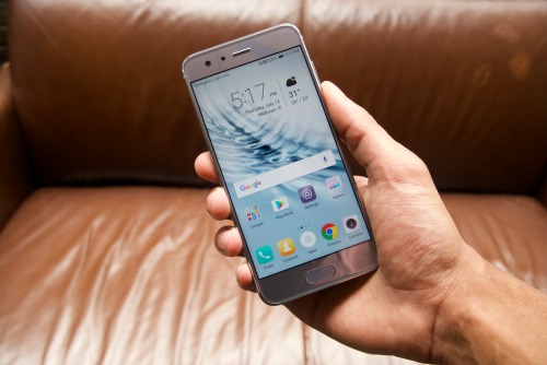 Đánh giá Huawei Honor 9: Thiết kế giống Galaxy S7, cấu hình cao cấp - 1