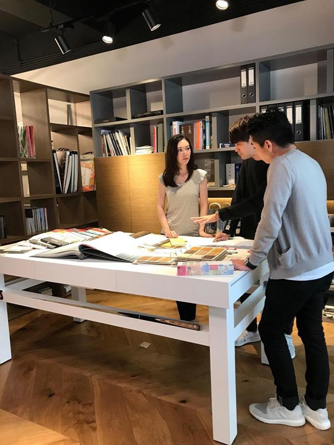 Bị Triệu Vy giật bồ, cuộc sống của hoa hậu Hong Kong thay đổi không ngờ - 7