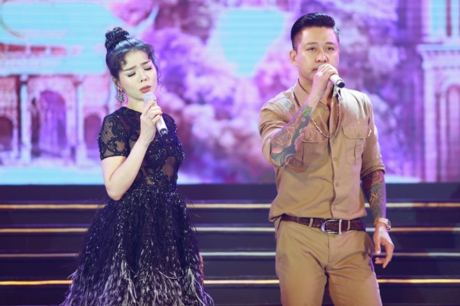 Cảnh tượng này khiến Mỹ Tâm suýt phát khóc ở sân vận động - 4