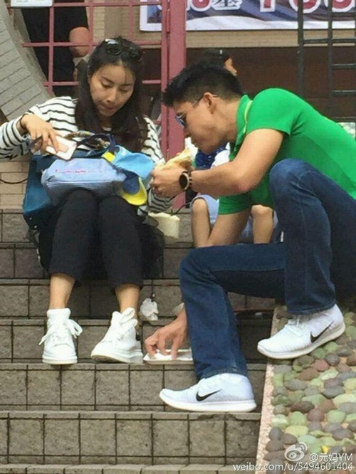 Mỹ nữ lấy tỷ phú: Người khoe khoang tài sản, kẻ ăn mặc "xuề xòa" - 6