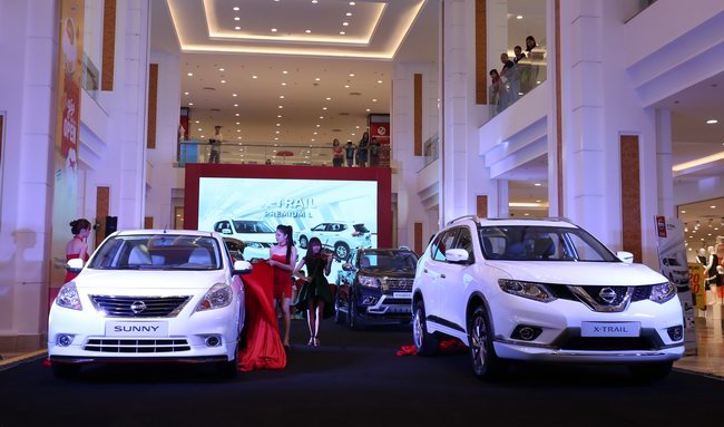 Nissan Việt Nam ra mắt X-Trail và Sunny bản mới, giá không đổi - 1