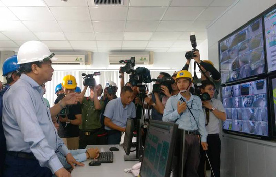 Thủ tướng Nguyễn Xuân Phúc thị sát tại Formosa - 4