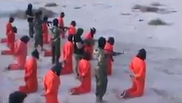 18 khủng bố IS bị bịt mắt, bắn chết ở Lybia? - 1