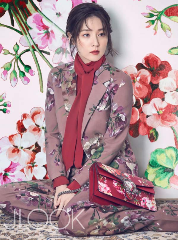 Cuộc hồi sinh phi thường từ tro tàn của "thánh cô nước Ý" - 7