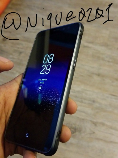 Samsung Galaxy S8 Active hiện nguyên hình - 1