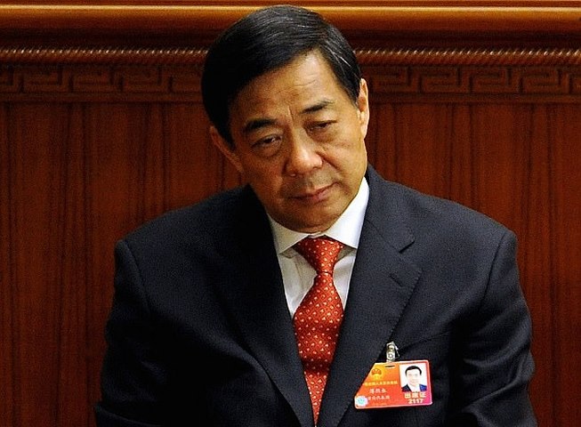 Người có khả năng kế nhiệm ông Tập chính thức bị điều tra - 2