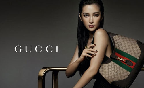 Cuộc hồi sinh phi thường từ tro tàn của "thánh cô nước Ý" - 3