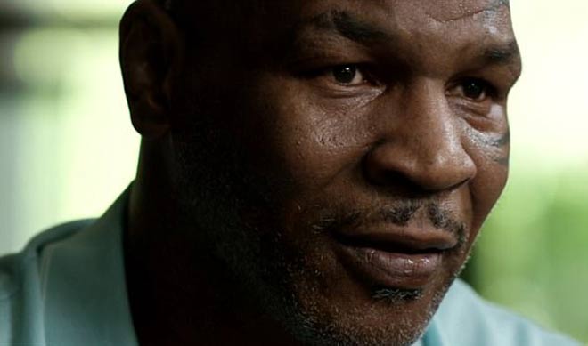 Tiết lộ sốc: võ sỹ thép Mike Tyson oai hùng từng là &#34;thỏ đế&#34; - 1