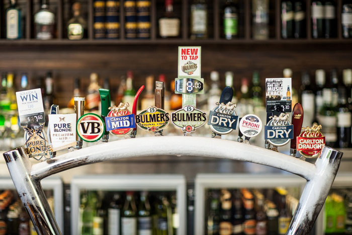 Hãng bia lớn nhất Australia "thèm muốn" thị trường Việt - 1