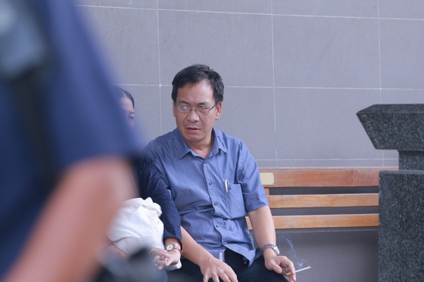 Dàn "Táo Quân" lặng lẽ đến chia buồn đám tang mẹ NS Chí Trung - 4