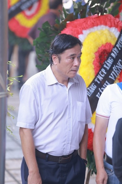 Dàn "Táo Quân" lặng lẽ đến chia buồn đám tang mẹ NS Chí Trung - 8