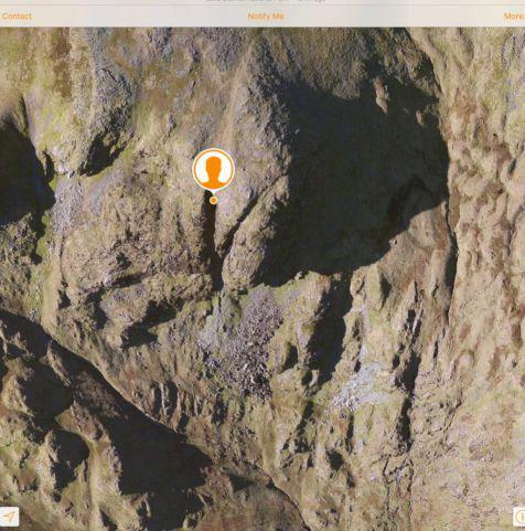 Anh: Ngã vực sâu 18m, được cứu sống nhờ iPhone - 2