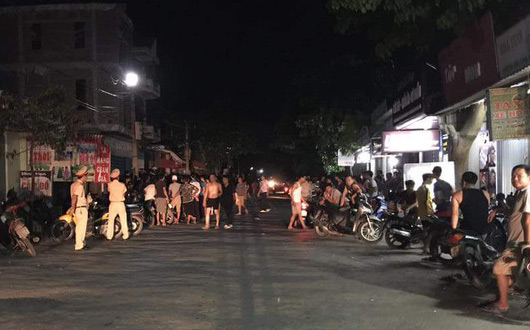 Nóng 24h qua: Hai công an tử vong trong chiếc Camry bị "vò nát" - 5