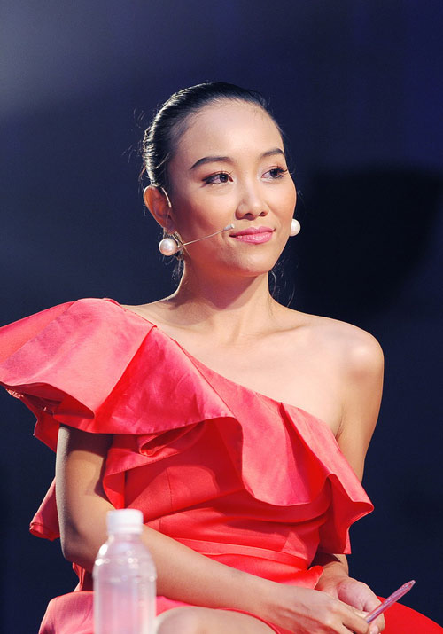 Mỹ nhân vòng 1 khiêm tốn, đến khi mang bầu ai nhìn cũng choáng - 4