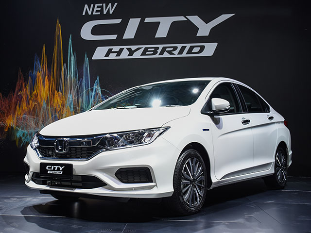 Honda City Hybrid 2017 có giá 472 triệu đồng - 1