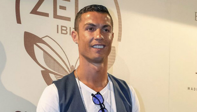 Ronaldo sắp ra tòa, hóa thân thành tài tử Hollywood - 2