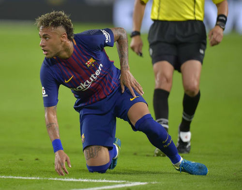 Chi tiết Real Madrid - Barcelona: Tay trắng ra về (KT) - 6