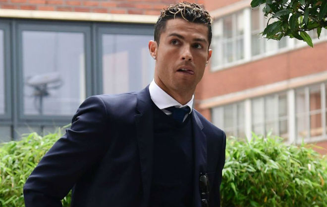 Ronaldo kết thúc phiên điều trần trốn thuế, tránh mặt báo chí - 2